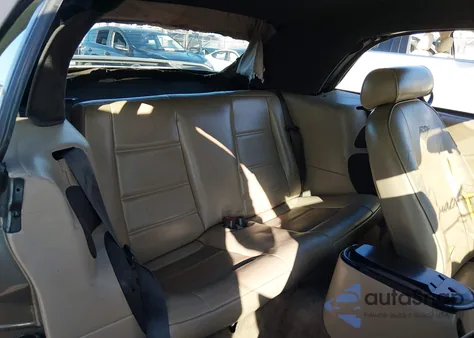 2002 Ford Mustang z USA, uszkodzony, nr VIN 1FAFP44412F238911